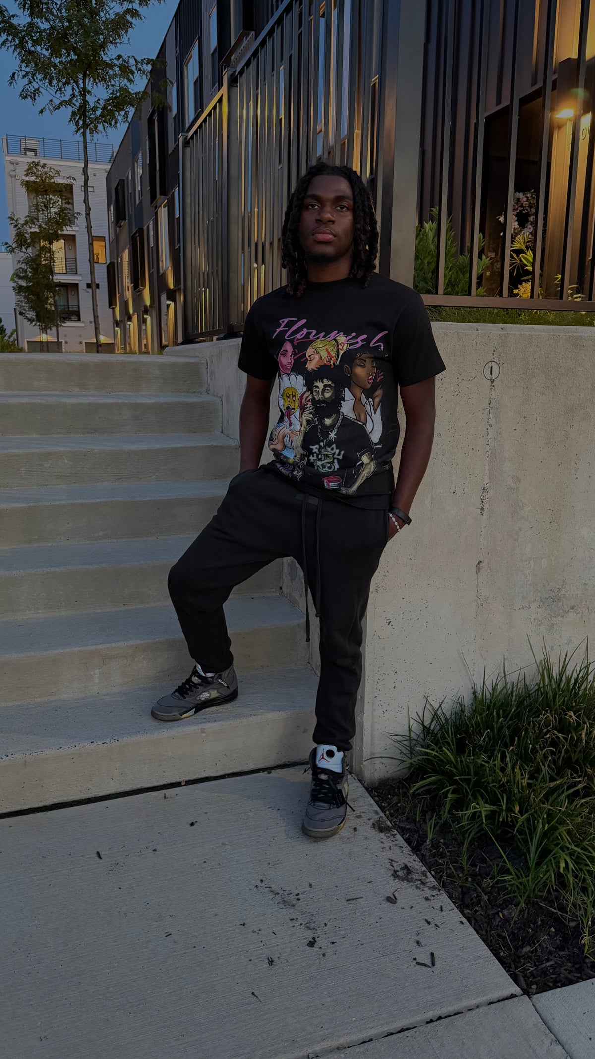 Black Flourish Graphic T-Shirt